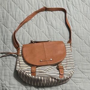 Striped Tan and Black Women's Shoulder Bag